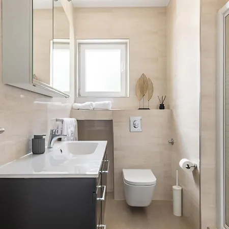 Marina Τρογκίρ