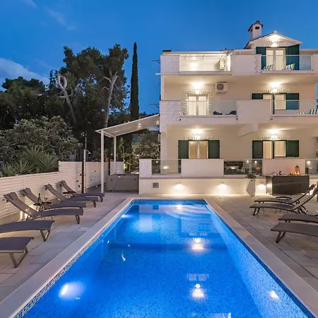 Marina Apartman