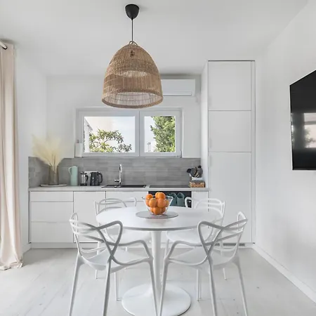 Διαμέρισμα Marina *