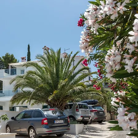 Marina Apartman
