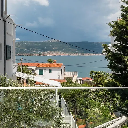 Marina Trogir