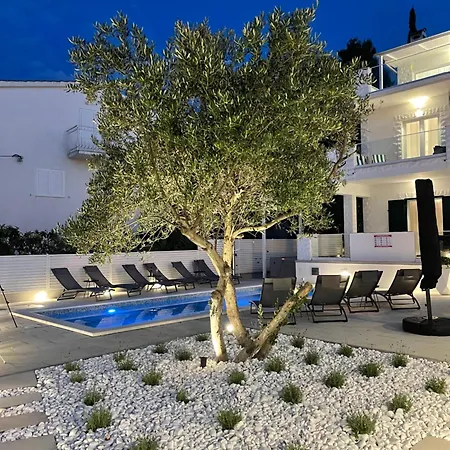 Marina Apartman Trogir