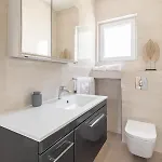 Marina *
